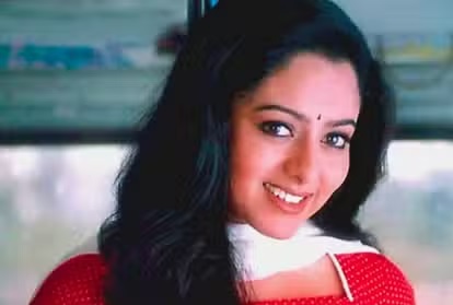 soundarya age